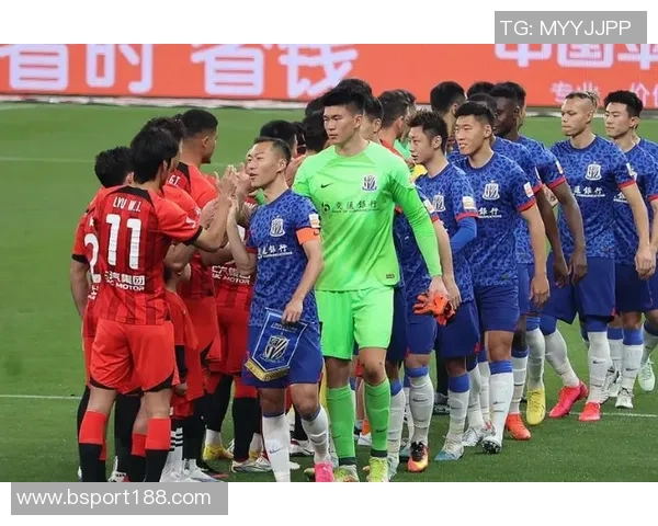 中超激战正酣海港领先蓉城申花紧追不舍积分榜竞争白热化